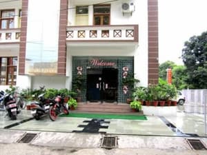 thumbnail: Exterior