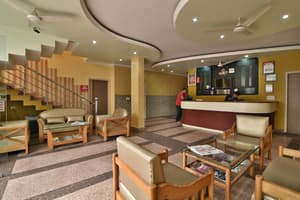 thumbnail: Lobby sitting area