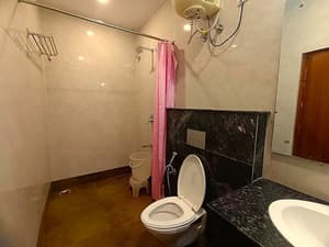 thumbnail: Bathroom