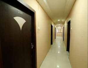 thumbnail: Hallway