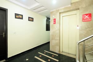 thumbnail: Elevator