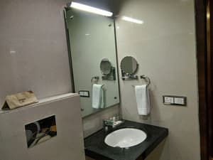 thumbnail: Bathroom
