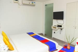 thumbnail: Room