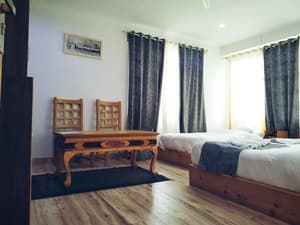 thumbnail: Room