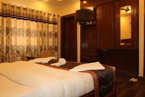 thumbnail: Room