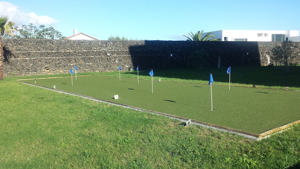 Mini-golf