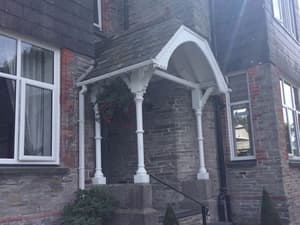 thumbnail: Property entrance