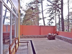 thumbnail: Property grounds