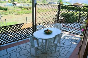 thumbnail: Terrace/patio