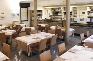 thumbnail: Restaurant