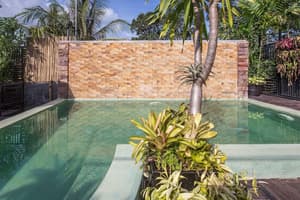 thumbnail: Private pool