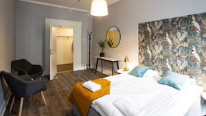 thumbnail: Room
