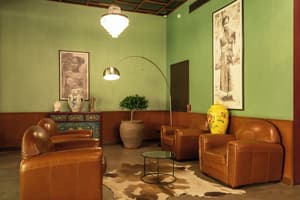 thumbnail: Interior detail