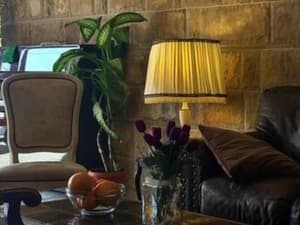 thumbnail: Lobby sitting area