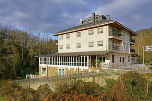 thumbnail: Exterior