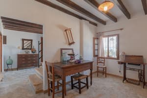 thumbnail: Interior
