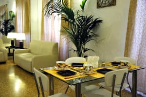 thumbnail: Dining