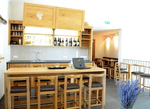 thumbnail: Bar (on property)