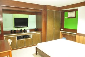thumbnail: Room