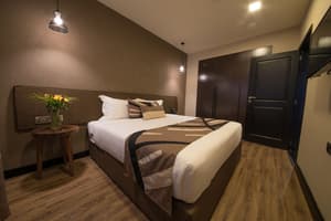 thumbnail: Room