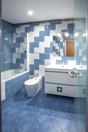 thumbnail: Bathroom