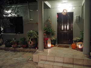 thumbnail: Property entrance