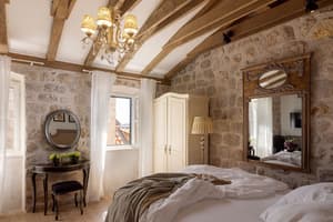 thumbnail: Interior
