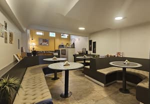 thumbnail: Breakfast area