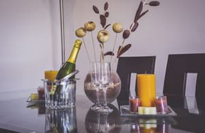 thumbnail: Dining