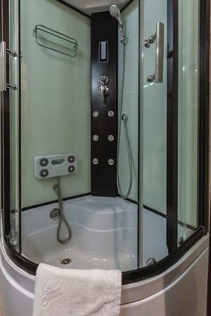 thumbnail: Bathroom shower