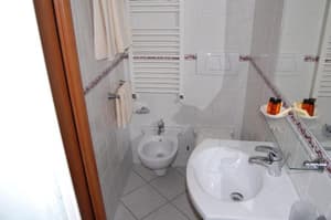 thumbnail: 13749031.jpg