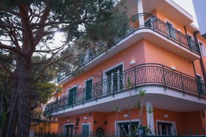 thumbnail: General view