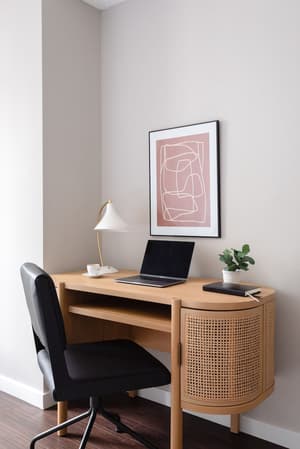 thumbnail: Dining room