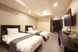 thumbnail: Room