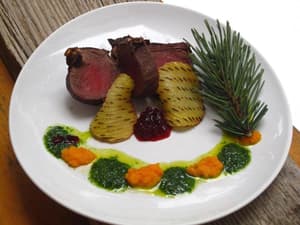 thumbnail: Restaurant
