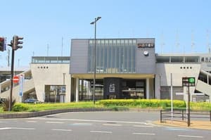 thumbnail: Exterior