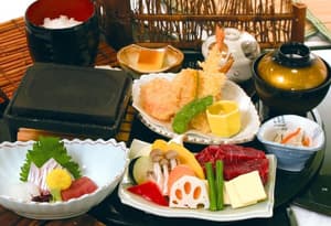 thumbnail: Restaurant