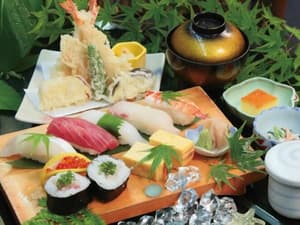 thumbnail: Restaurant