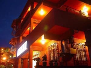 thumbnail: Exterior