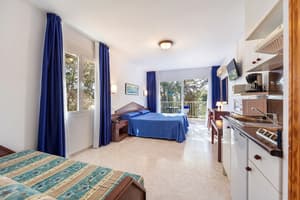 thumbnail: Interior