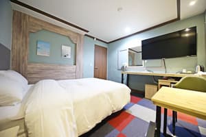 thumbnail: Room