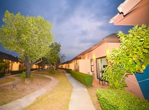 thumbnail: Property grounds