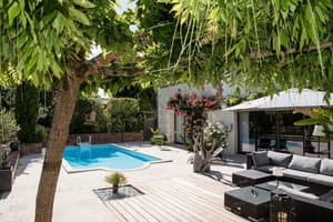 thumbnail: Outdoor pool