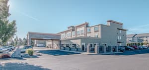 thumbnail: Exterior