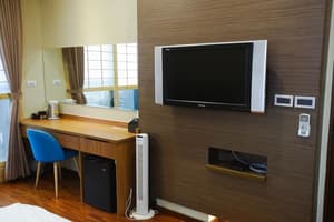 thumbnail: Room
