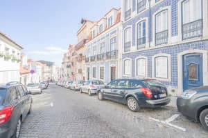 thumbnail: Exterior