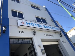 thumbnail: Front of property