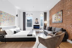 thumbnail: Living area
