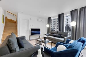 thumbnail: Living area