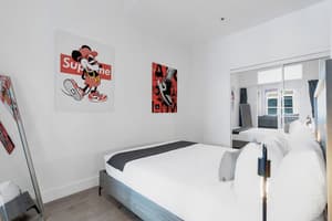 thumbnail: Room